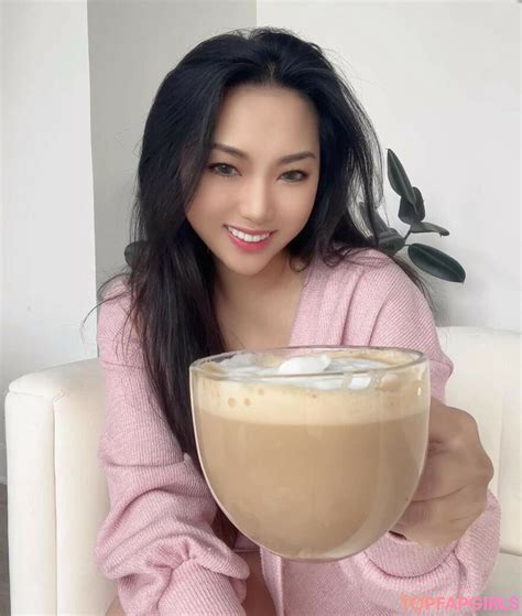 Asian Webslut Endora Yang Playing with Her Huge Tits upload001. . Majin yang onlyfans